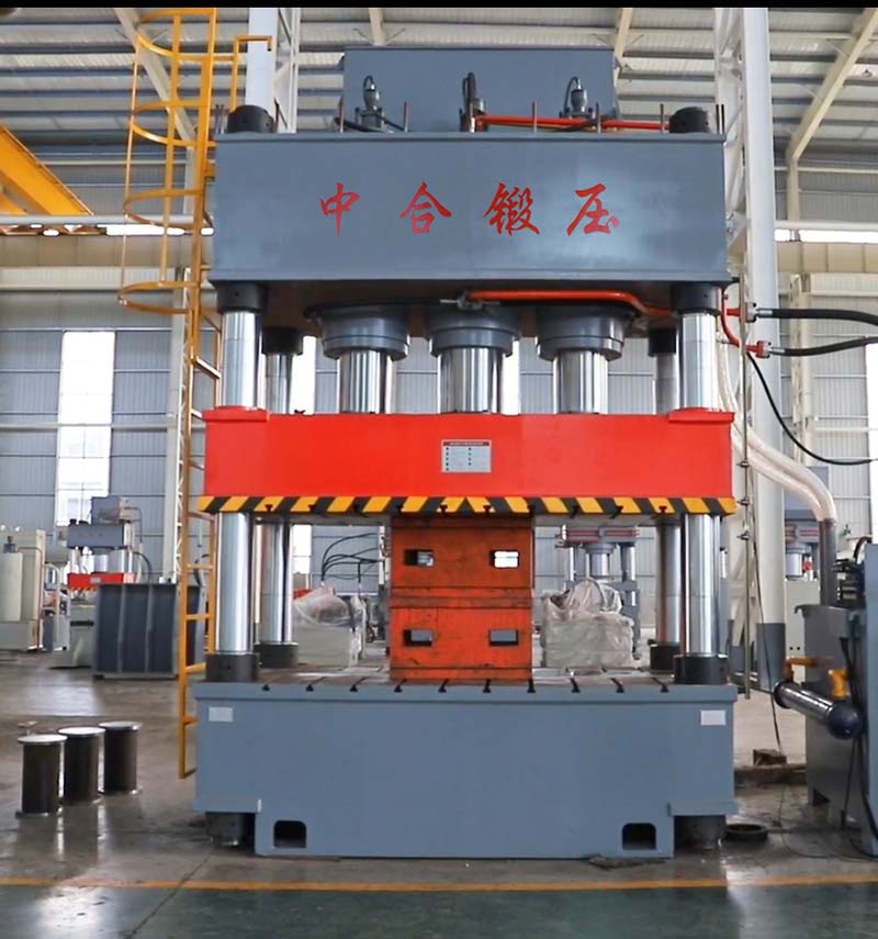 1500噸三梁四柱液壓機(jī)的參數(shù)、價(jià)格(圖1)